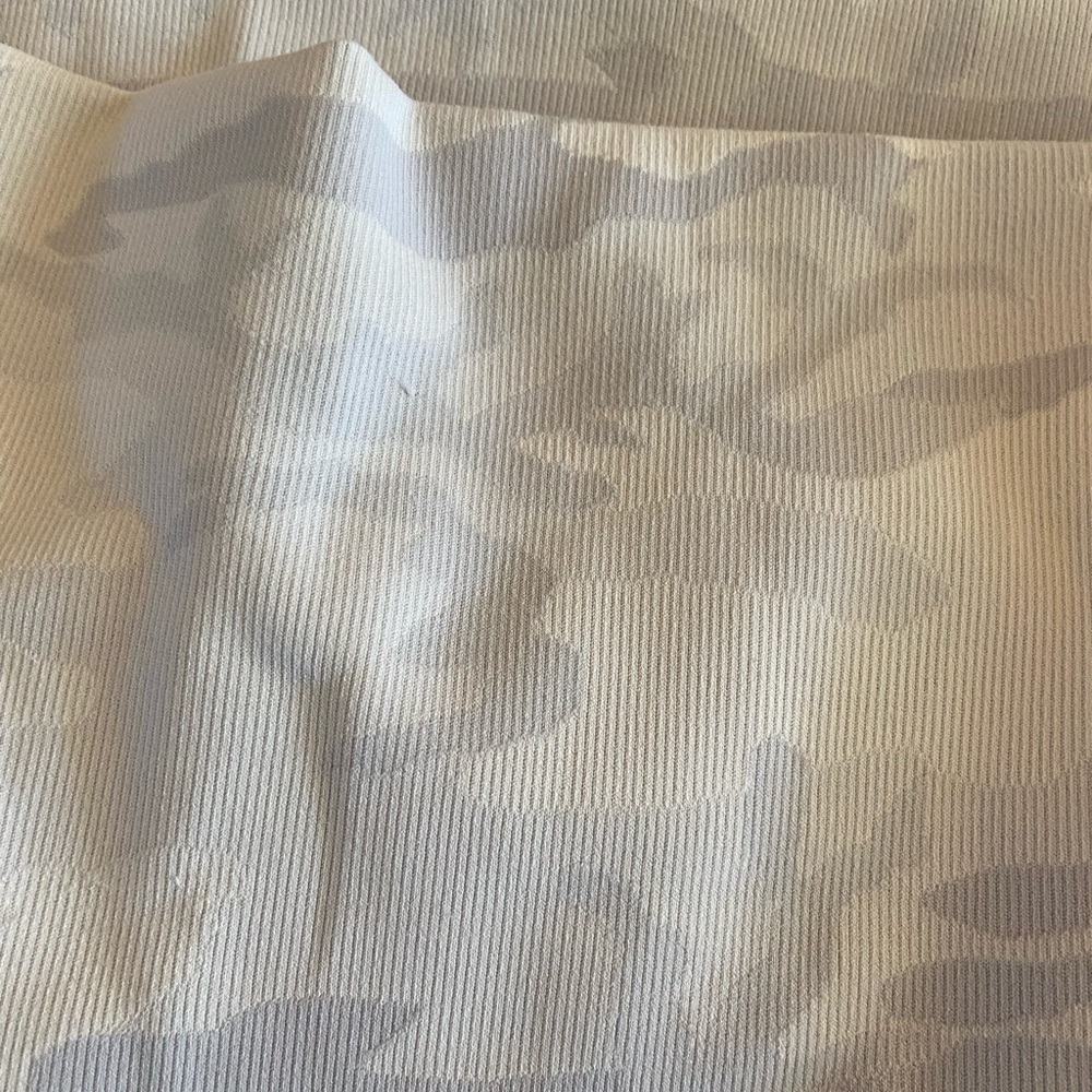 Lululemon Wunder Under Bike Short Ribbed Size 6 - Picture 6 of 13